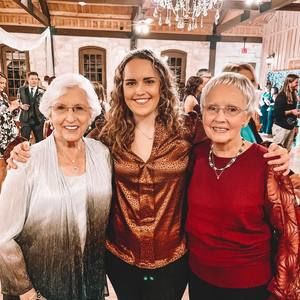 Meet your Posher, Sydney